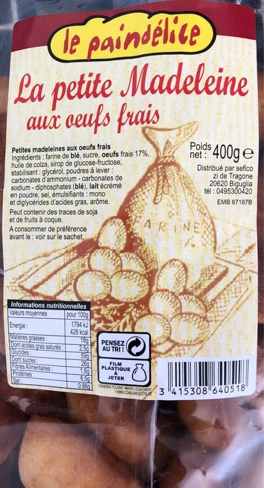 La petite madeleine aux oeufs frais