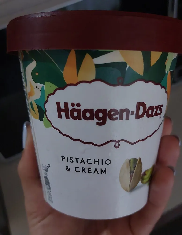 Pistachio & Cream