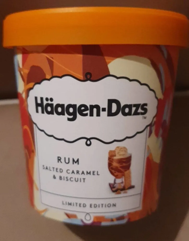 Rum salted caramel and biscuit
