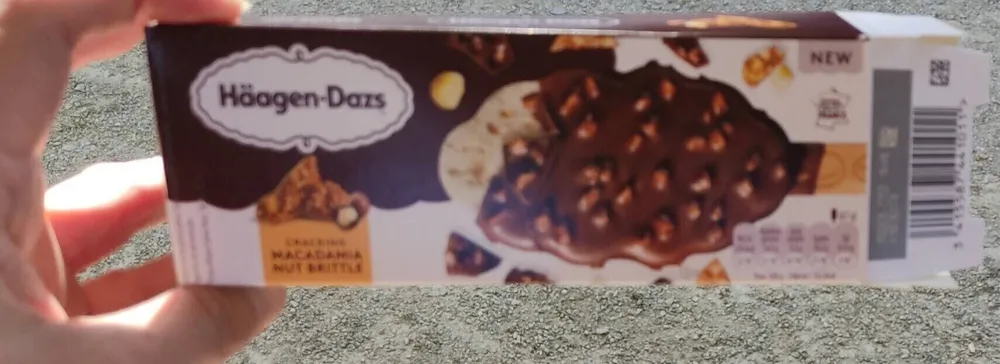 Cracking Macadamia nut Brittle