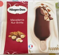 Crème Glacée Macadamia Nut Britle
