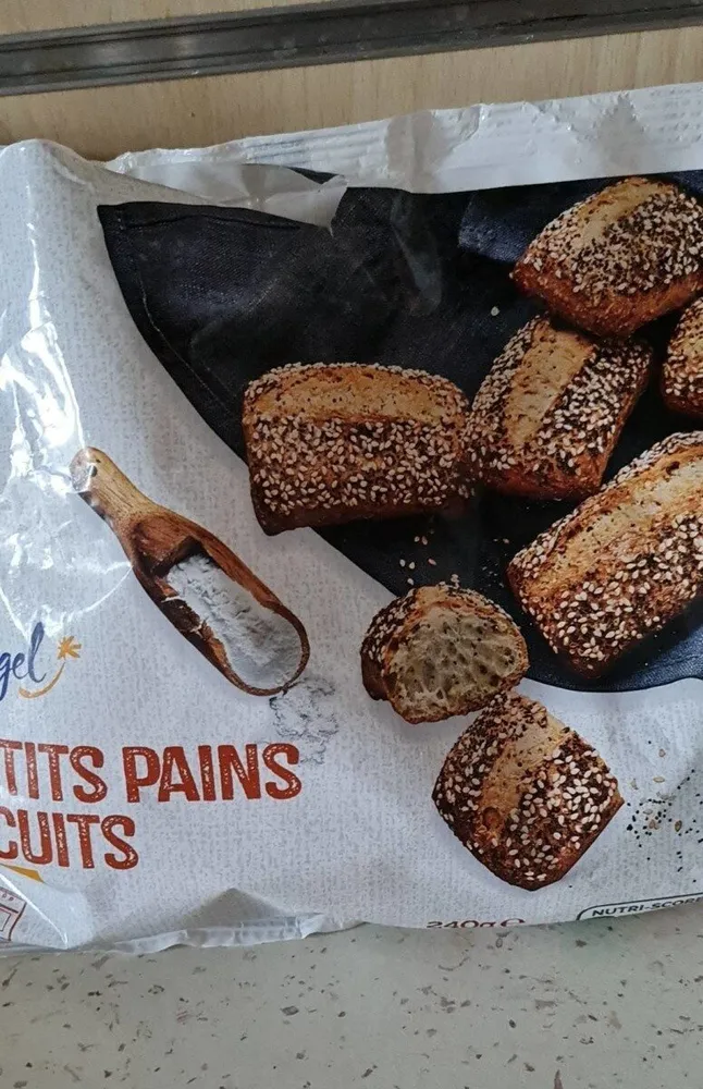 Petits pains précuits