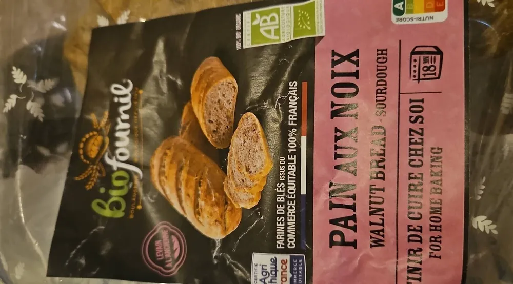 Pain aux noix