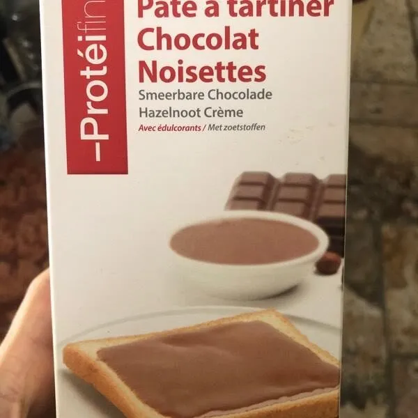 Pâte à tartiner chocolat noisettes