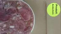 Tête roulée en gelée en tranche