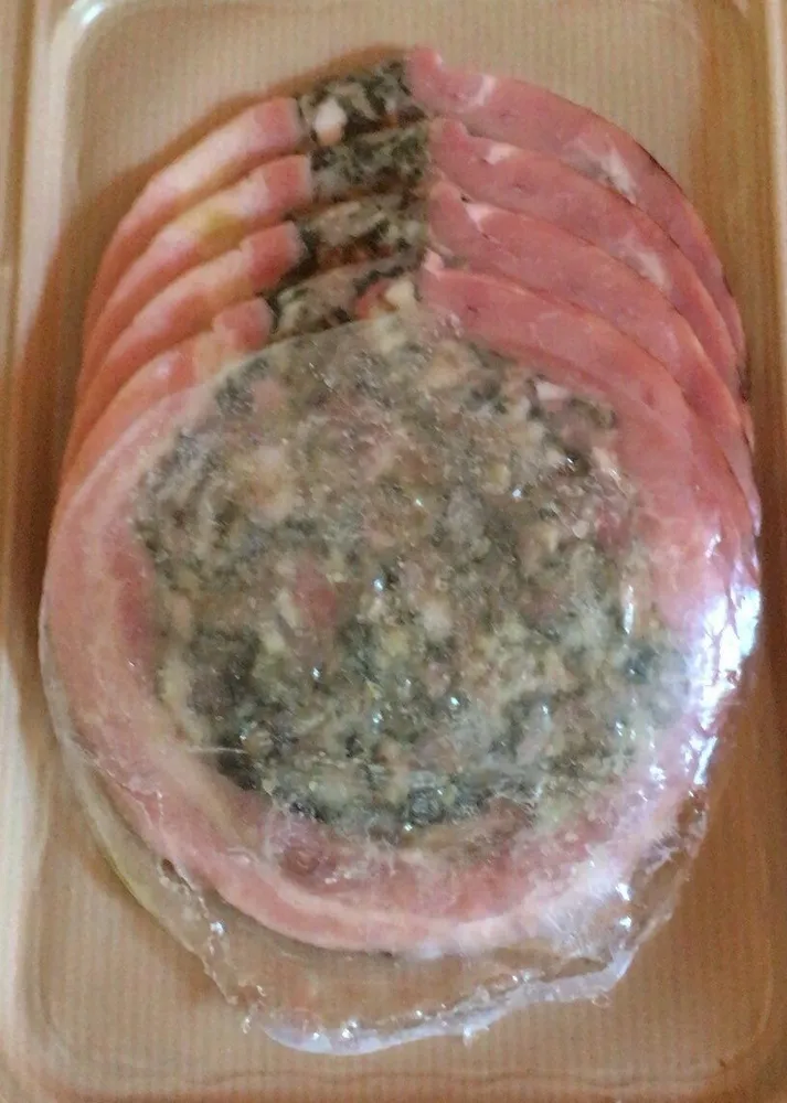 Poitrine de porc farcie