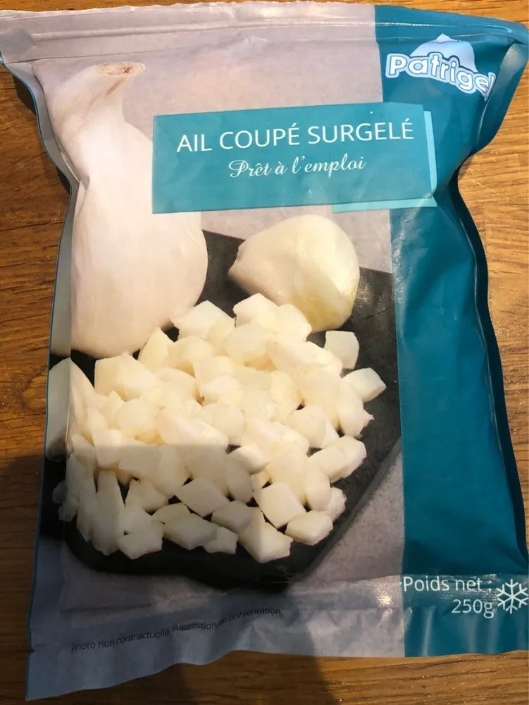 Ail coupé surgelé