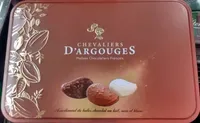Assortiment de tuiles chocolat au lait, noir et blanc