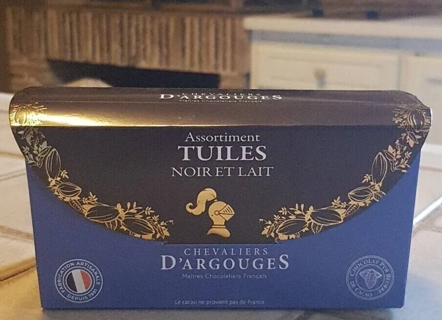 Assortiment tuiles Noir et lait