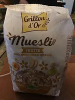 Muesli fruit