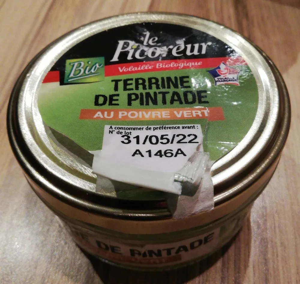 Terrine de pintade au poivre vert