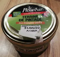 Terrine de pintade au poivre vert