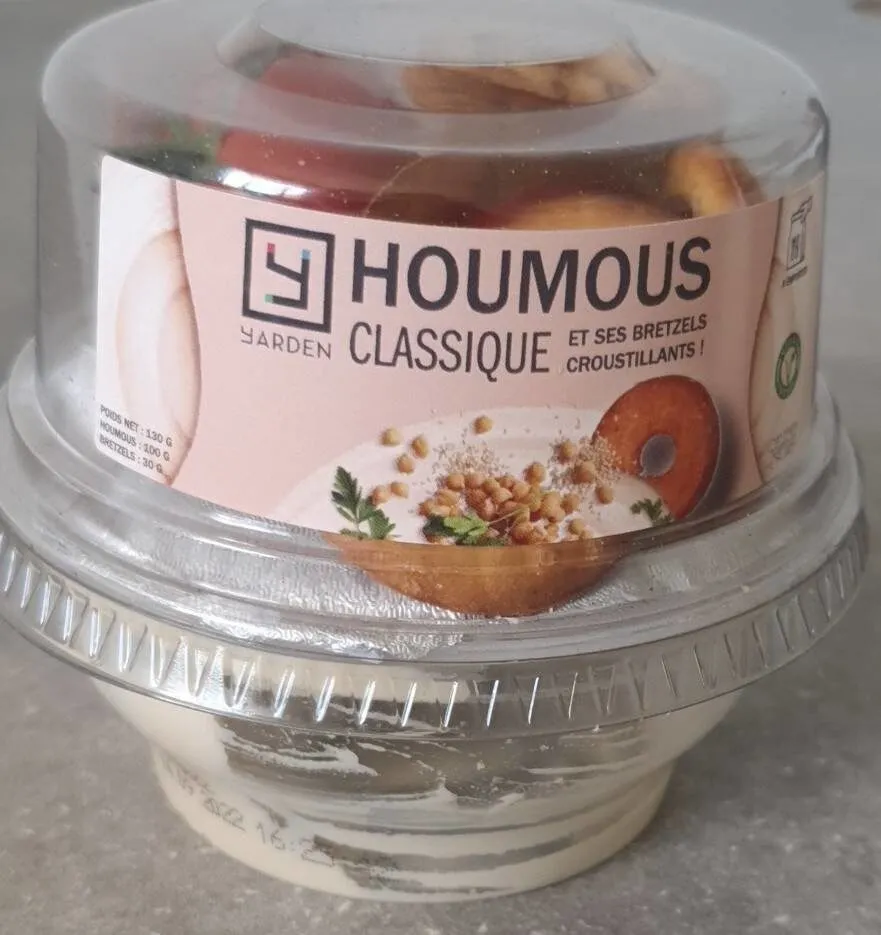 Houmous classique et ses bretzels