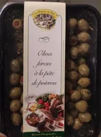 Olives farcies à la pâte de poivron