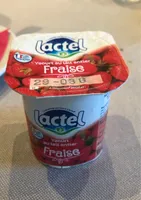 Yaourt au lait entier fraise