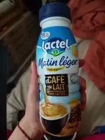 Matin léger café au lait
