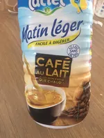 Matin léger café au lait