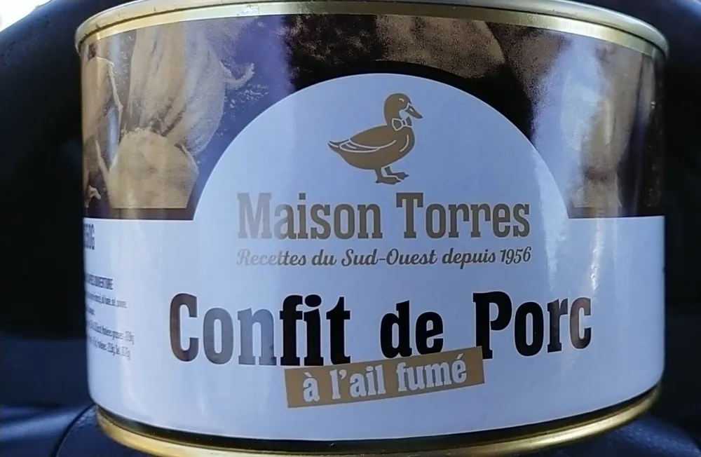 Confit de porc à l'ail fumé