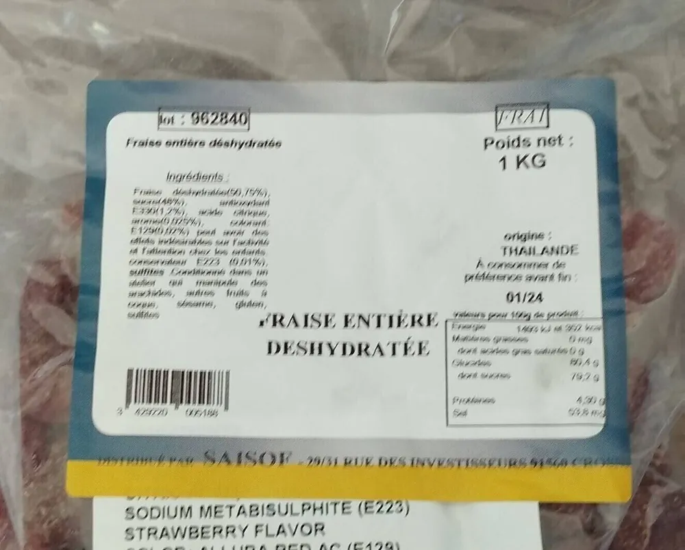 Fraises entières déshydratées