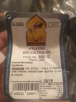 Amande decortiquée
