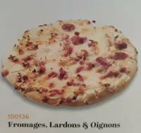 Pizza fromages lardons oignons