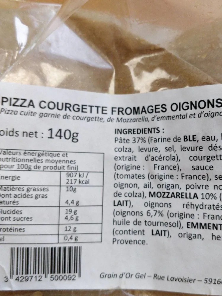 Pizza courgette fromages oignons