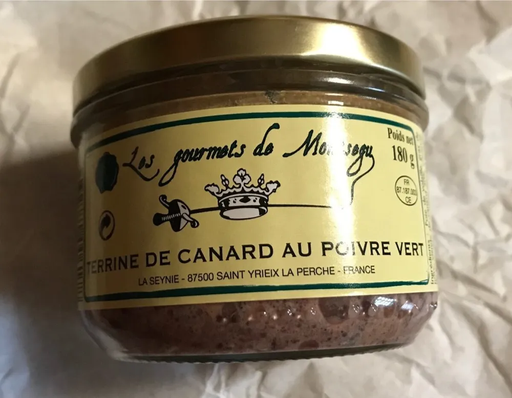 Terrine de canard au poivre vert