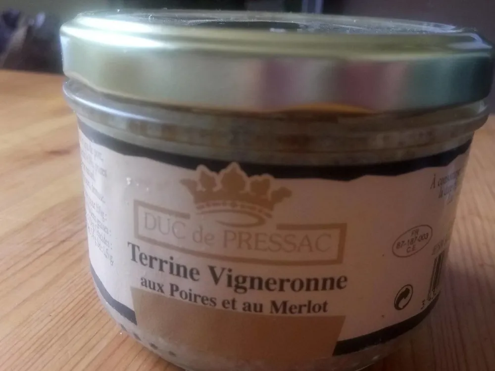 Terrine Vigneronne au poires et au merlot