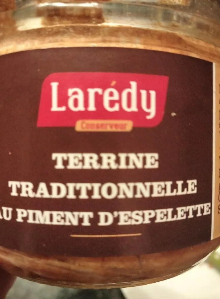 Terrine traditionnelle au piment d espelette