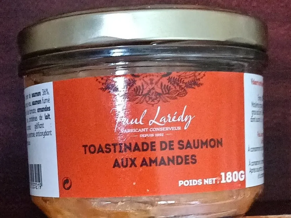 Toastinade de saumon aux amandes
