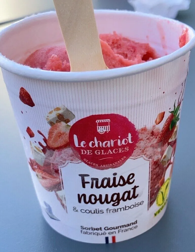 Glace a la fraise/nougat artisanale