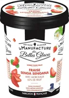 Sorbet plein fruit à la fraise senga sengana avec morceaux de fraise semi-confits