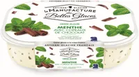 Crème glacée à la menthe avec copeaux de chocolat
