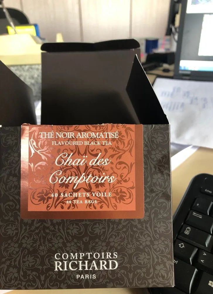 Thé noir aromatisé