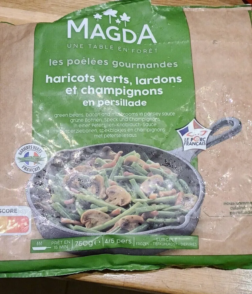 Poêlées gourmandes  haricots verts, lardons et champignons en persillade