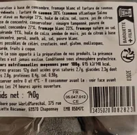 Préparation à base de concombre, fromage blanc et tartare de saumon