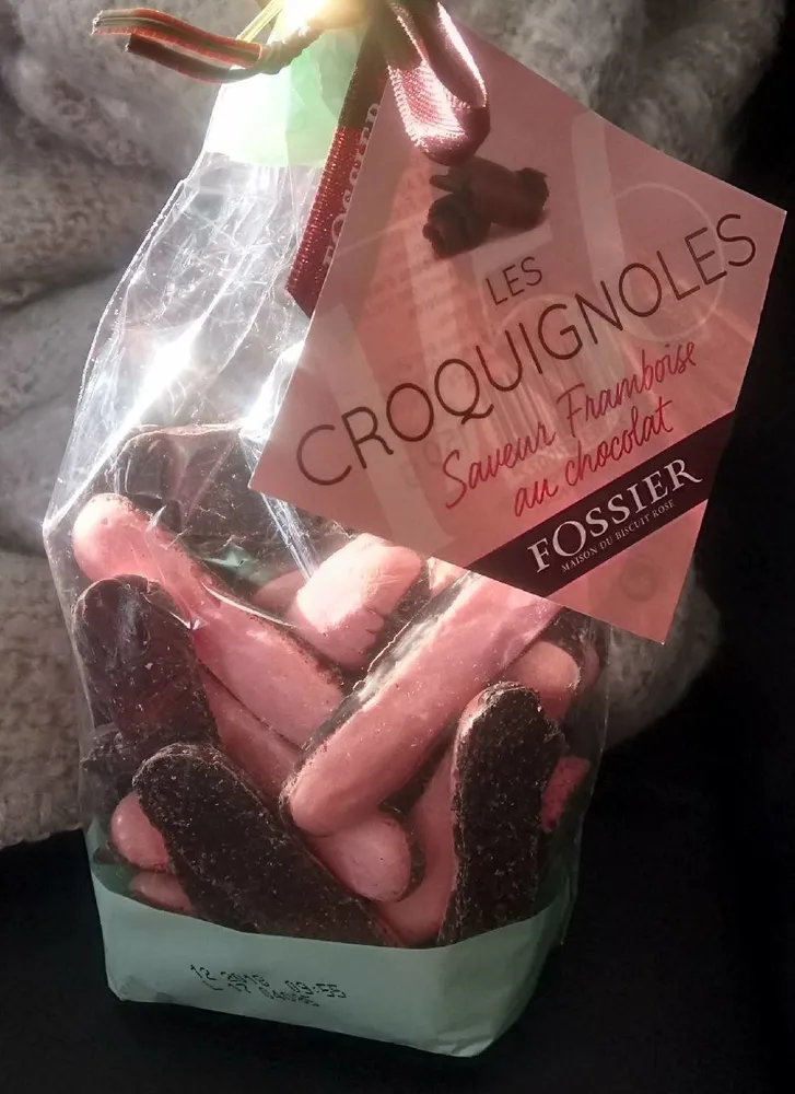 Croquignoles saveur framboise au chocolat