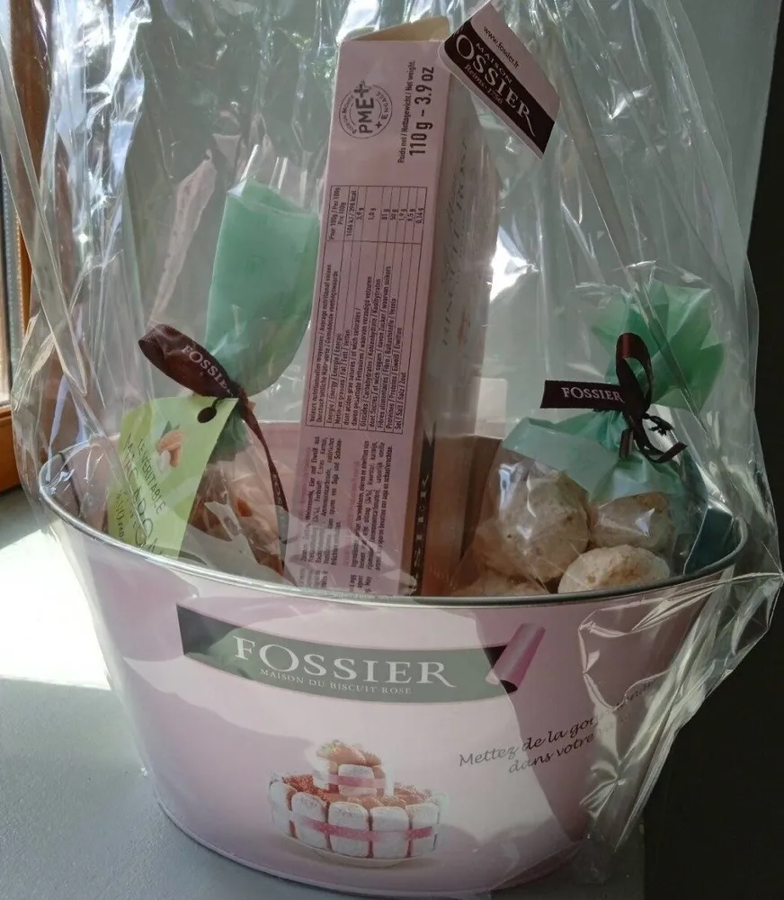 Dossier Maison du biscuit rose