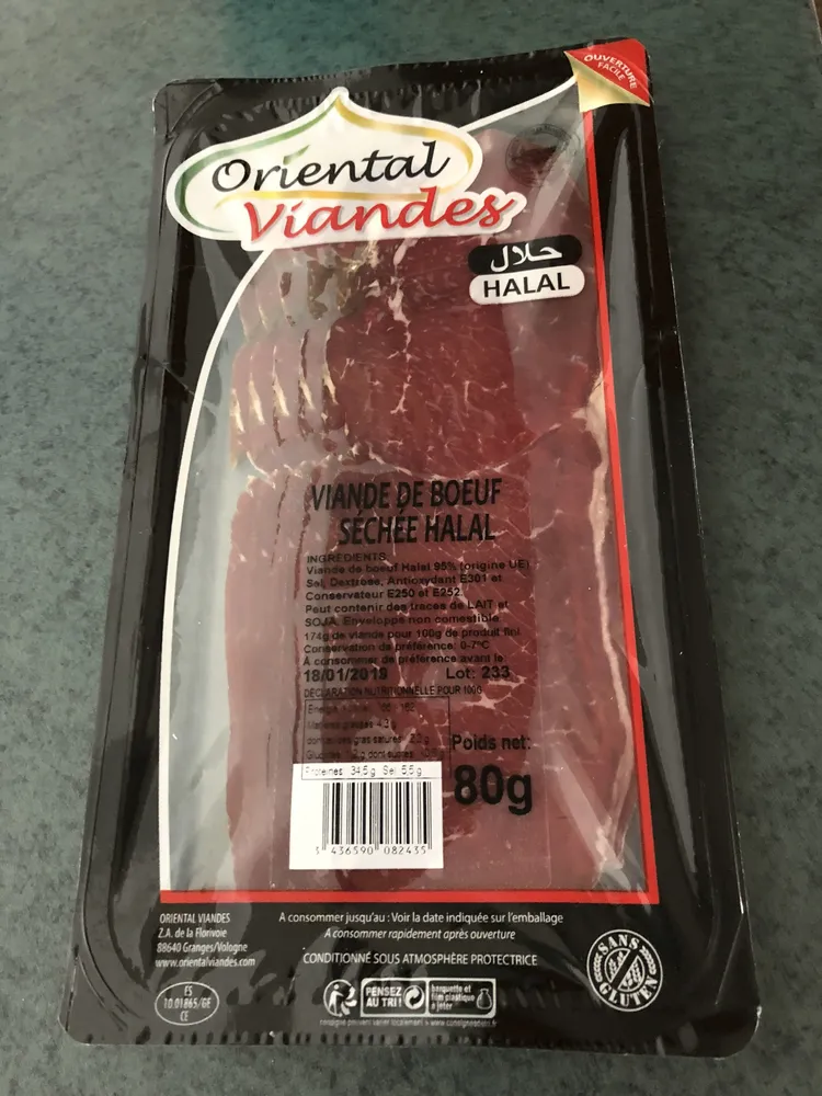 Fines tranches de boeuf séché