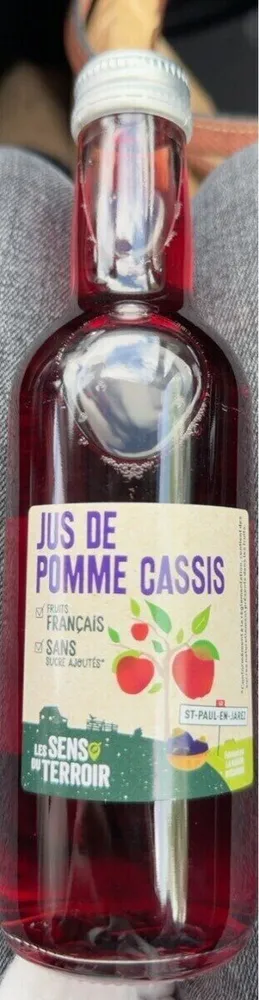 Jus de pomme cassis