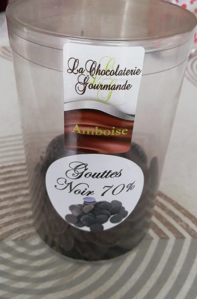 Gouttes noir 70