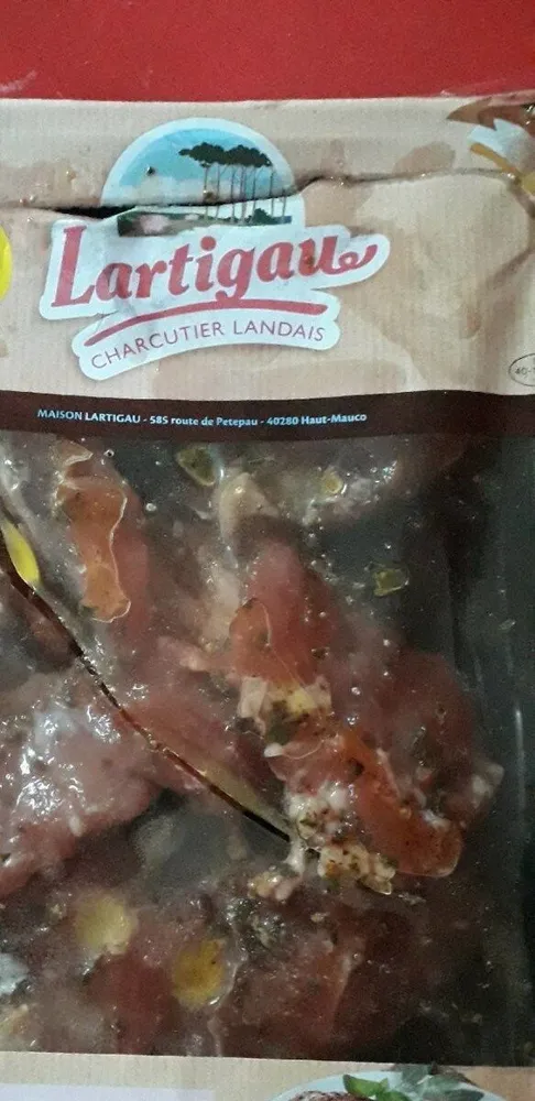 Araignées de porc marinées au basilic et sauge