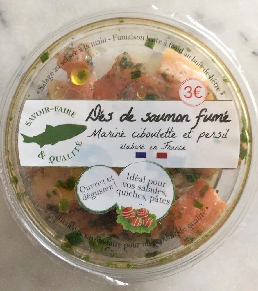 Dés de saumon fume