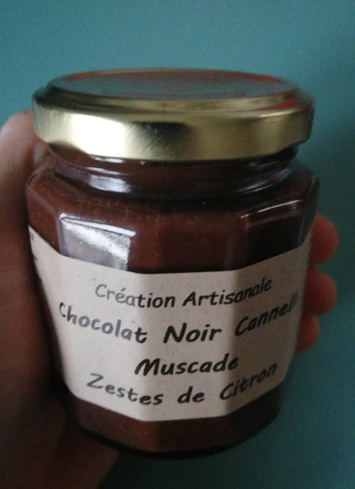 Chocolat noir cannelle muscade