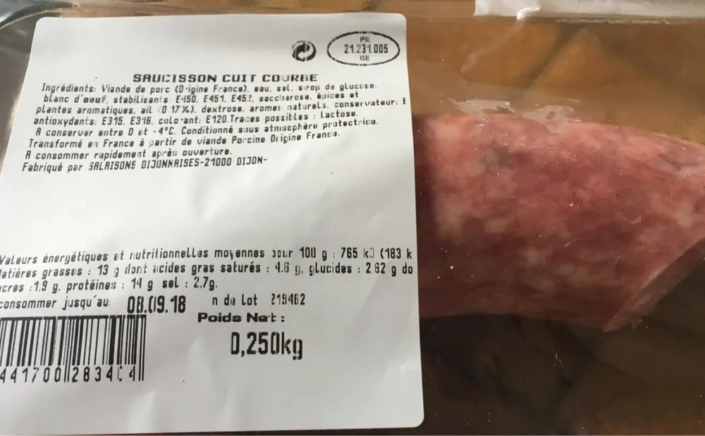 Saucisson cuit courbè