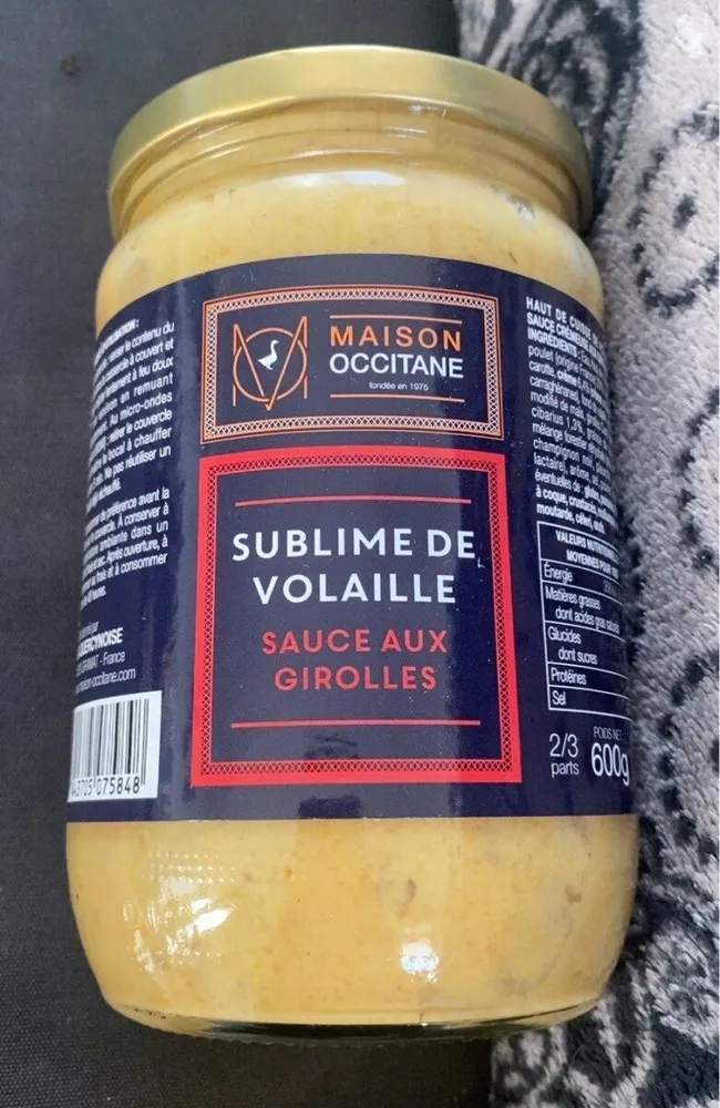Sublime de volaille sauce aux giroles