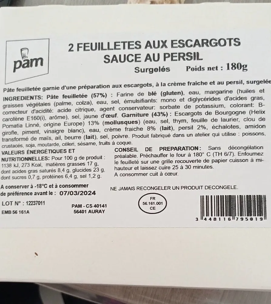 Feuilleté aux escargots sauce au persil