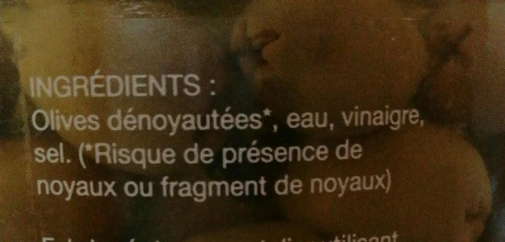 Olives vertes denoyautées