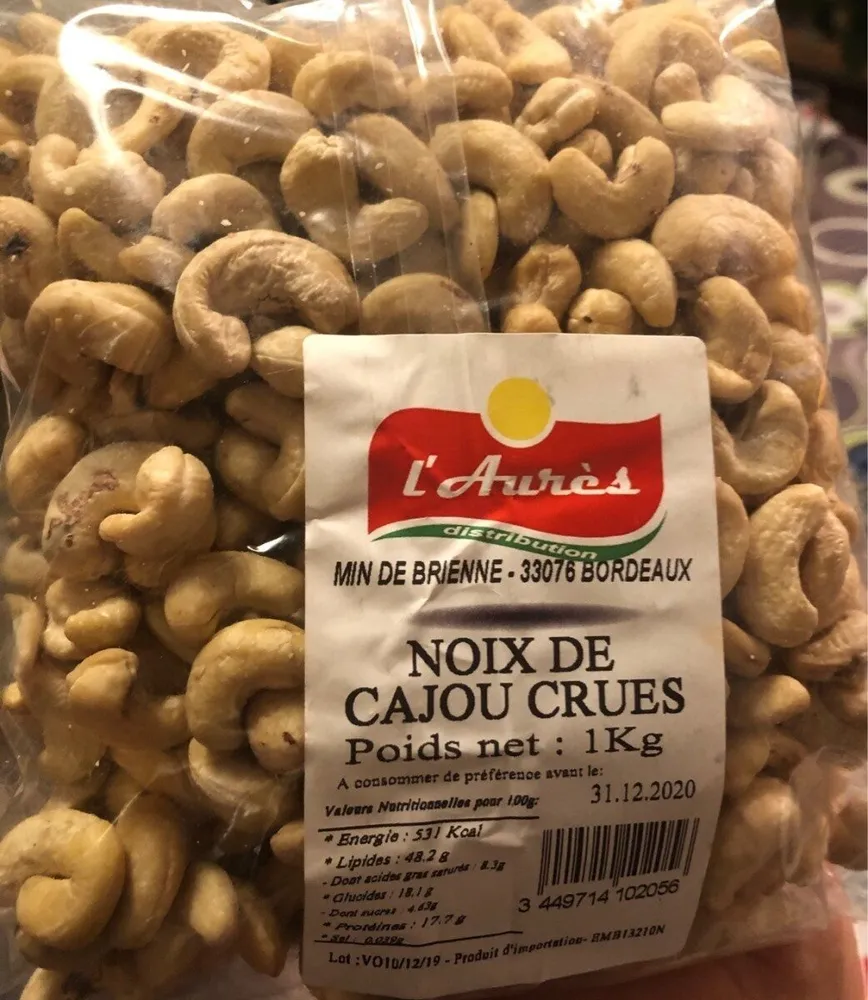 Noix de cajou crues