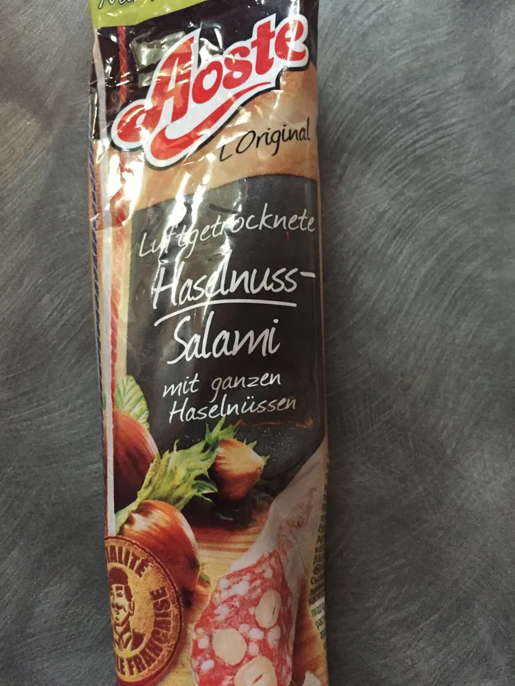 Haselnuss salami